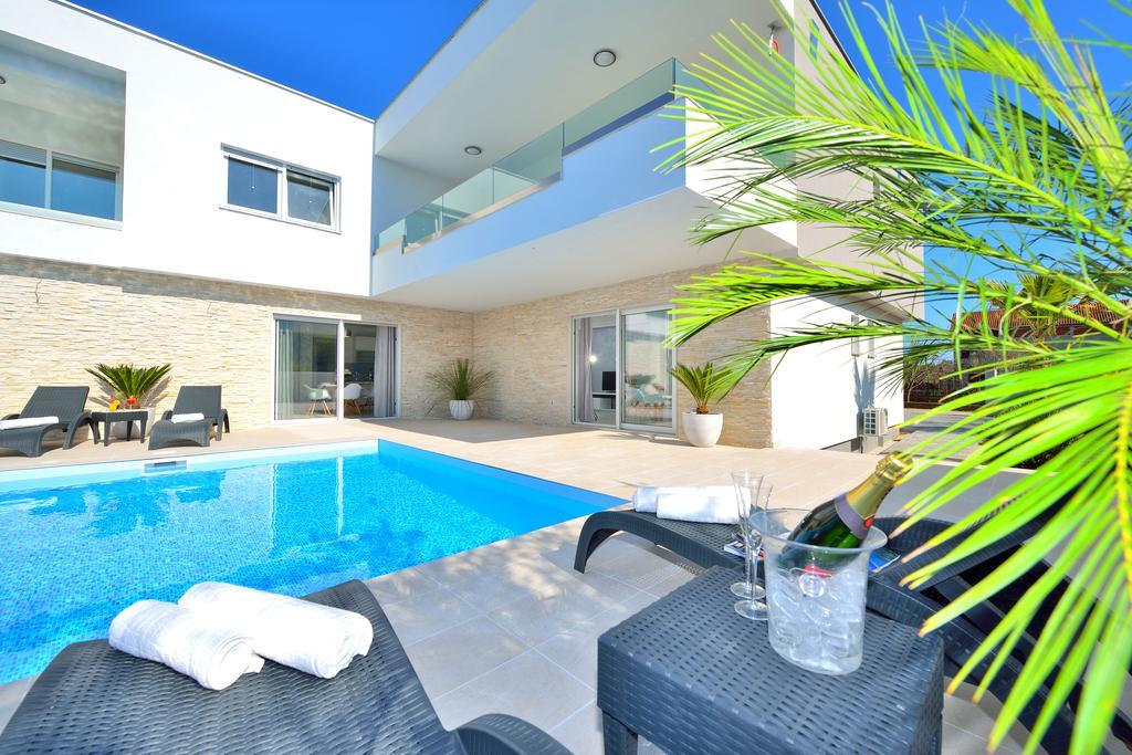 Luxury Apartments Marija Sukošan Екстериор снимка