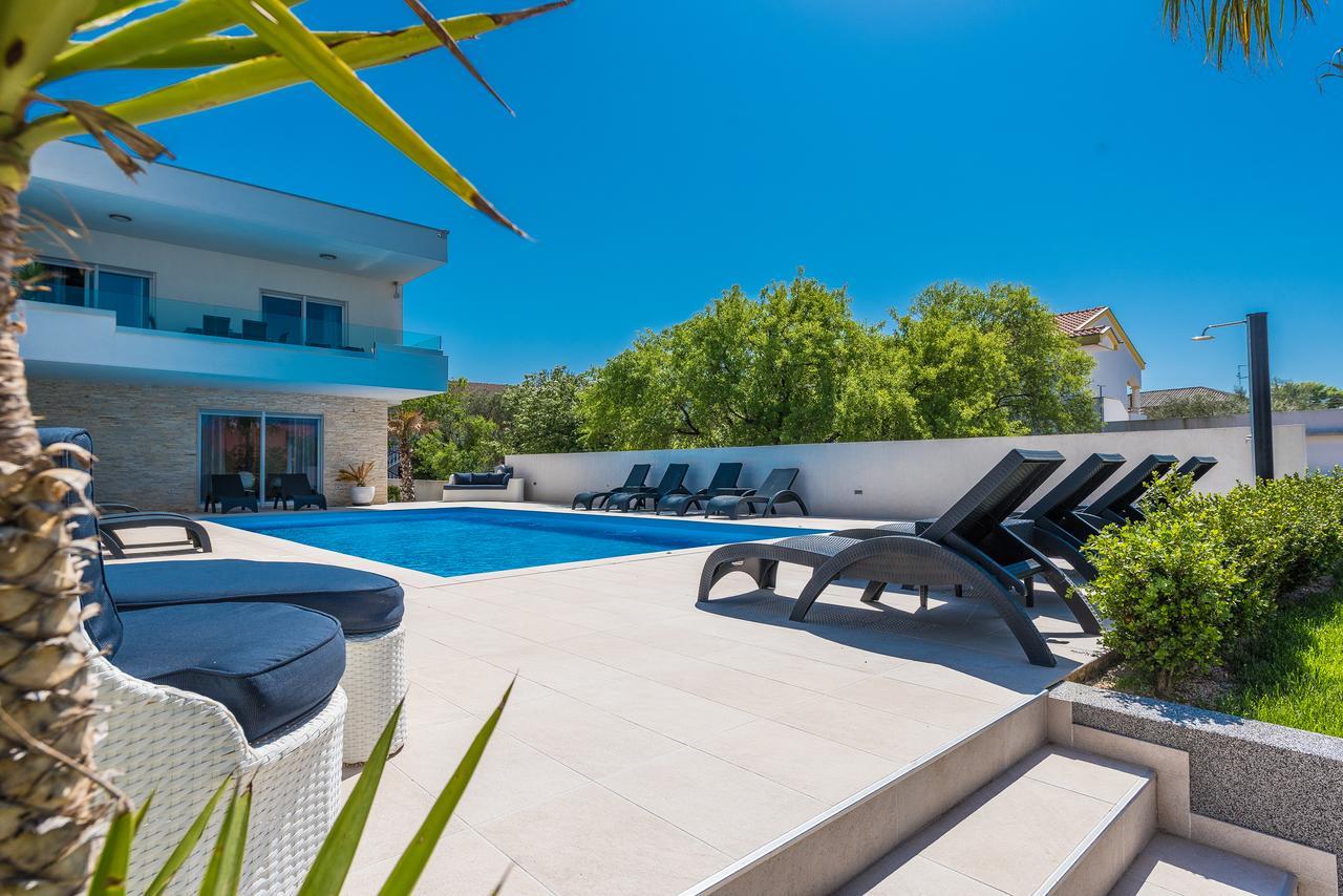 Luxury Apartments Marija Sukošan Екстериор снимка
